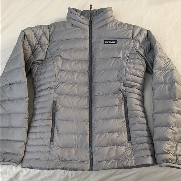 Patagonia Gray Goose Down Jacket - Picture 6 of 6